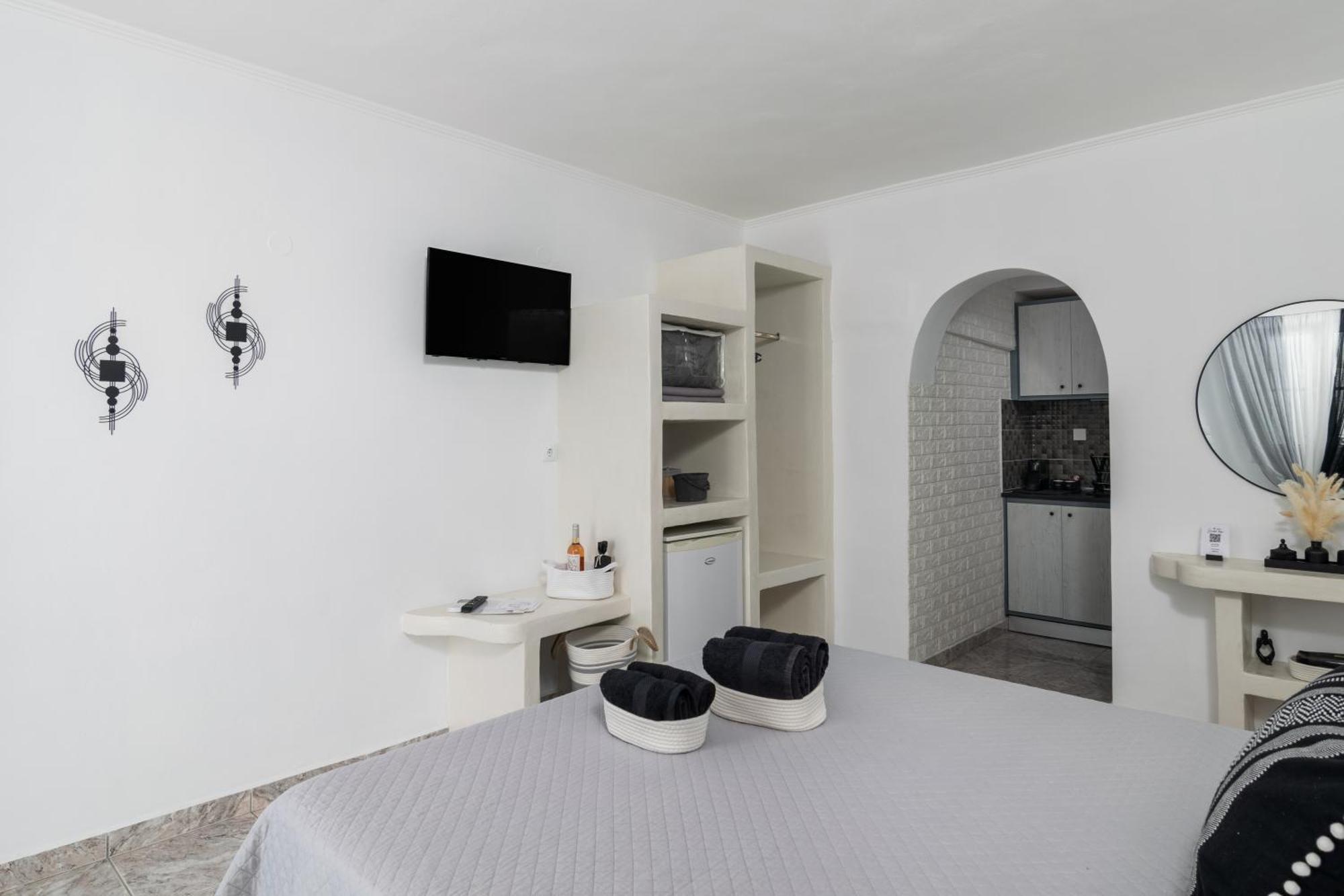 Miloessa Apartment Adamantas  ภายนอก รูปภาพ