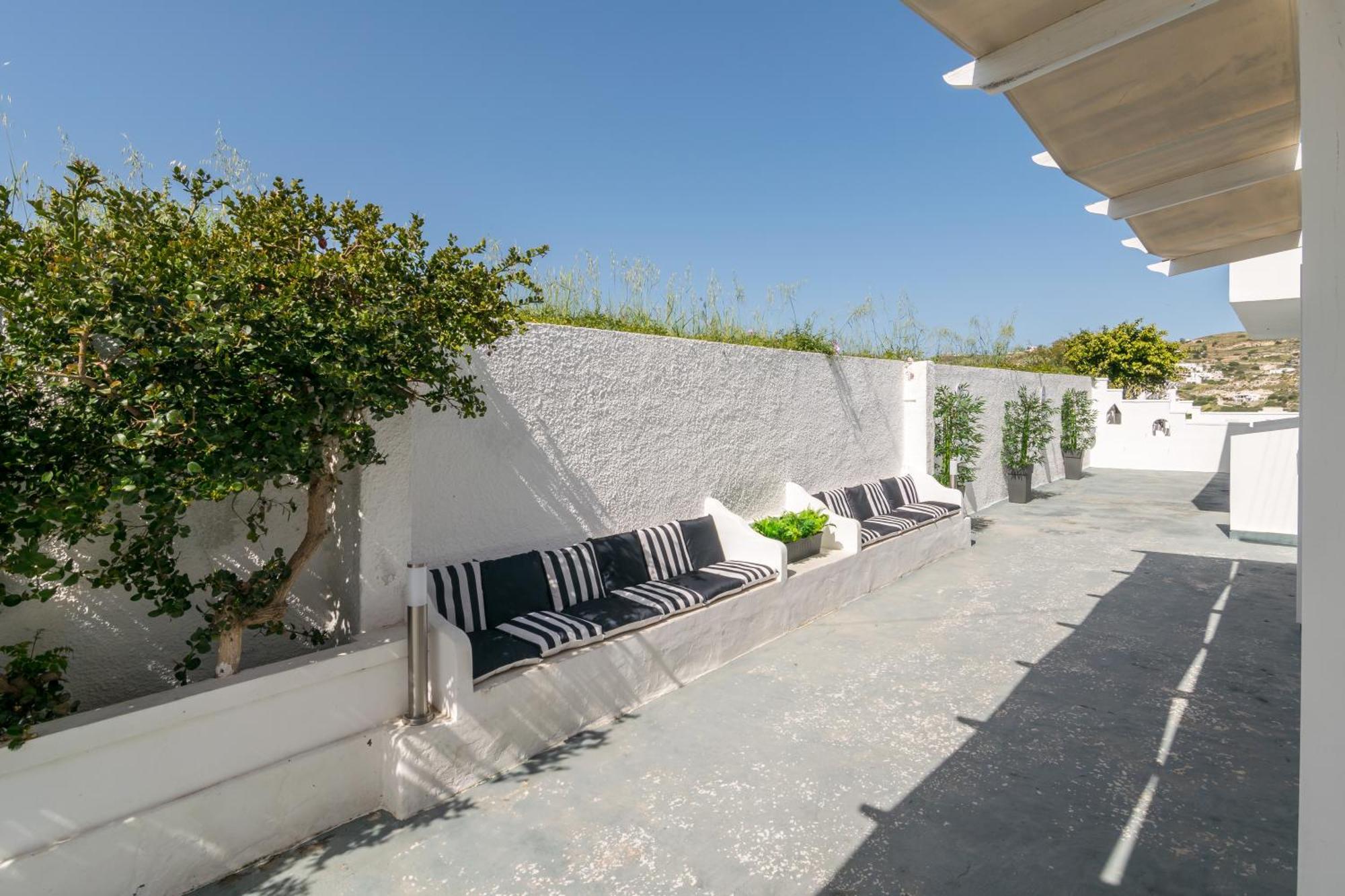 Miloessa Apartment Adamantas  ภายนอก รูปภาพ