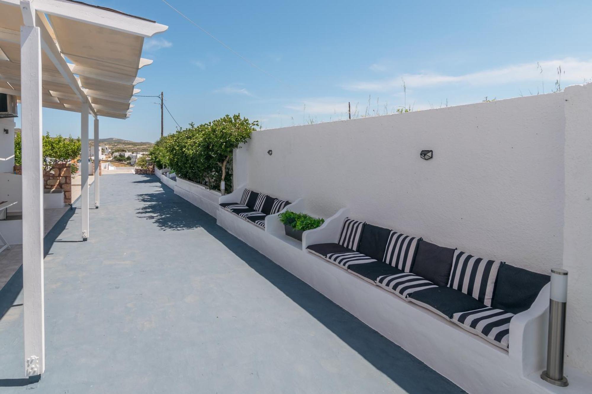 Miloessa Apartment Adamantas  ภายนอก รูปภาพ